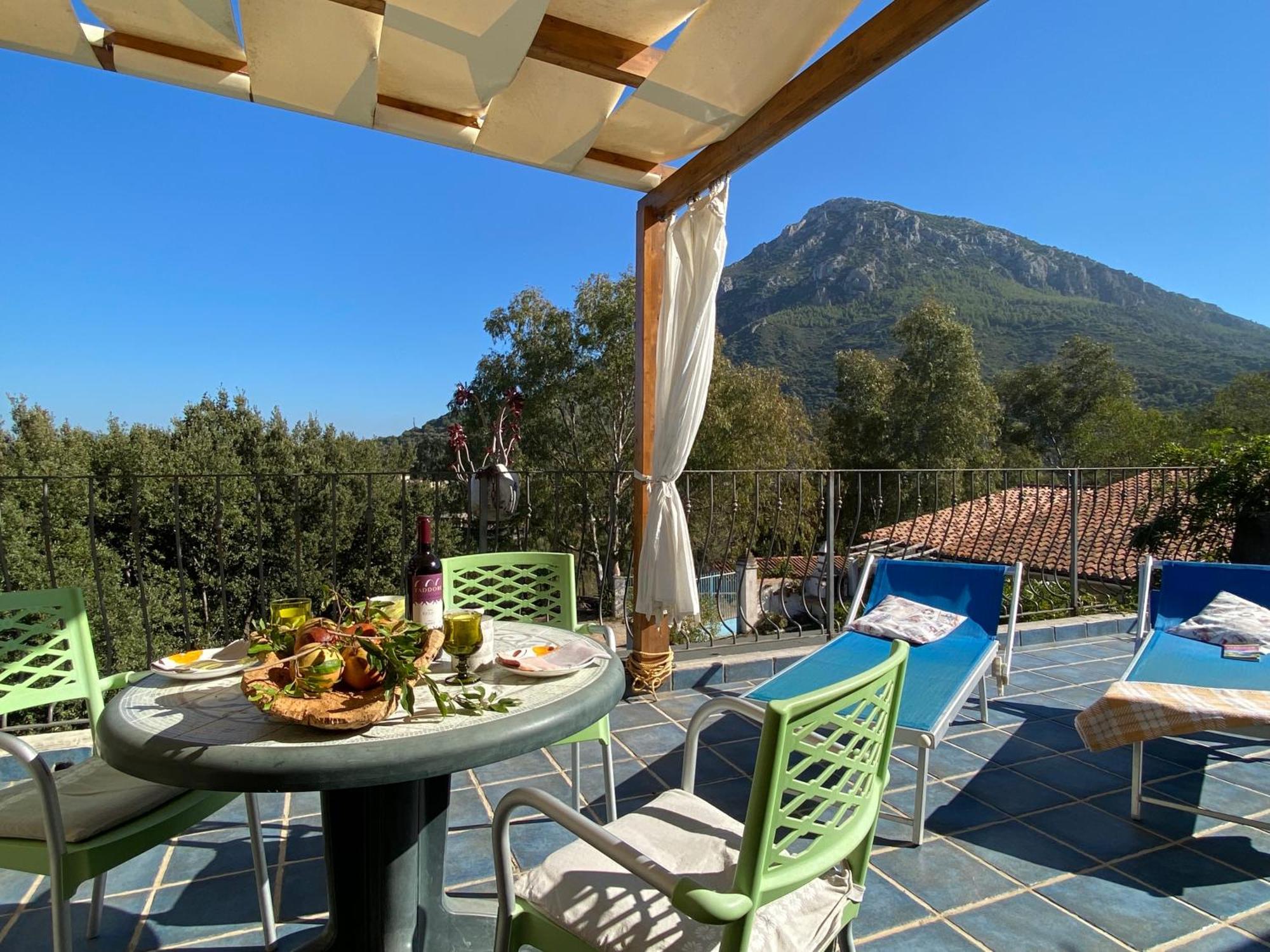 Taddore Green Lodge Galtellì Екстериор снимка