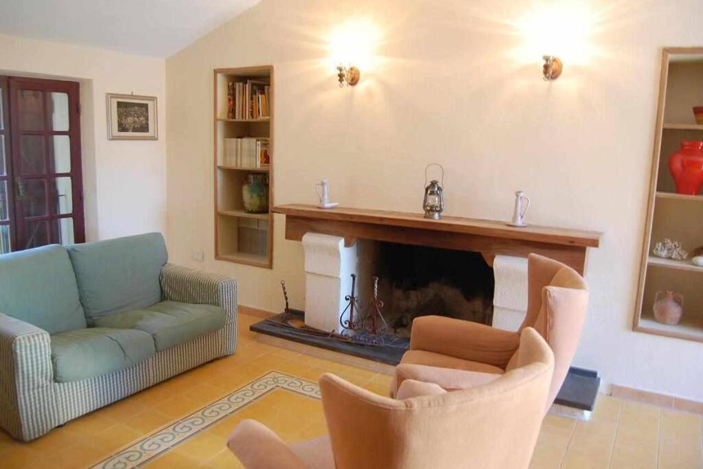 Taddore Green Lodge Galtellì Екстериор снимка